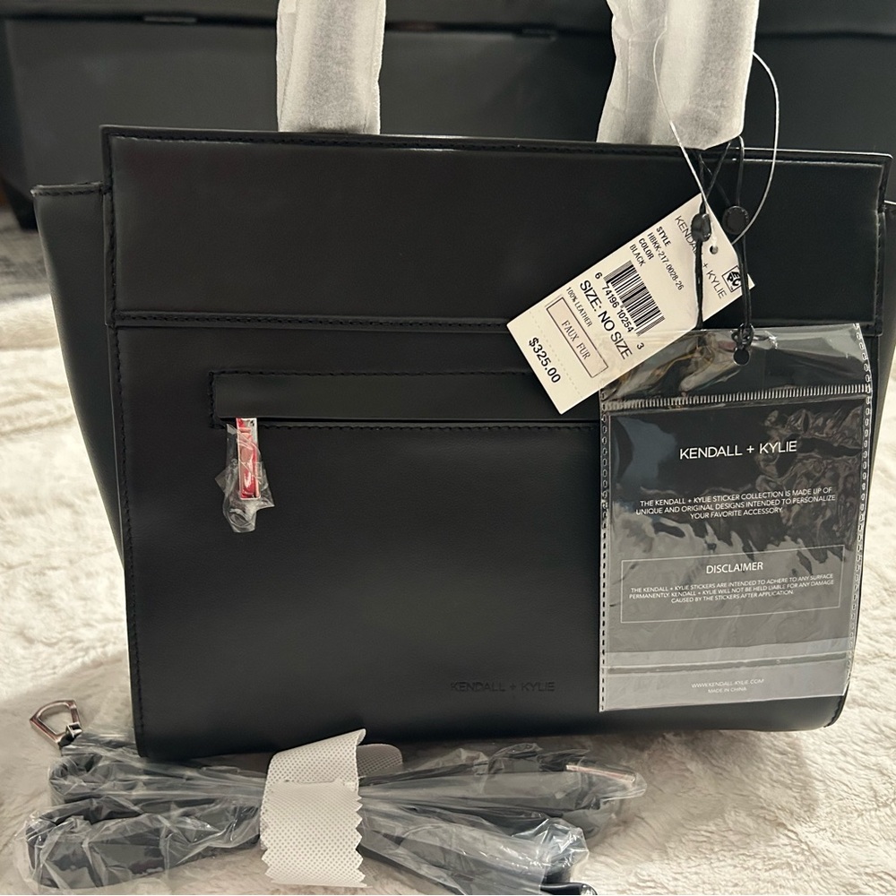 Kendall & Kylie Classic Black Satchel - Picture 3 of 8